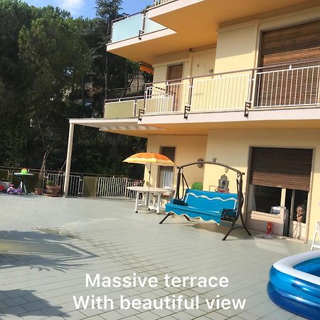 Sanremo Apartment Free Parking And Air Conditioner Exterior photo